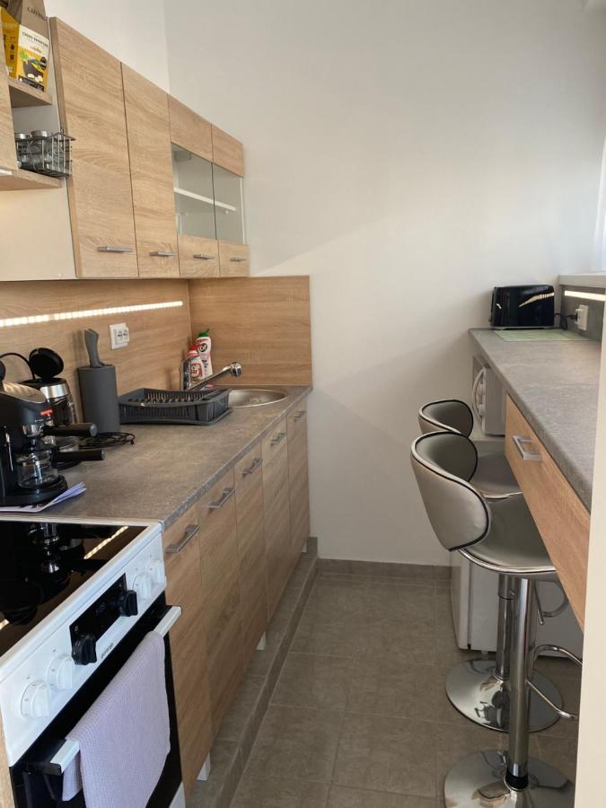 Katica Apartman Gyor Exterior photo